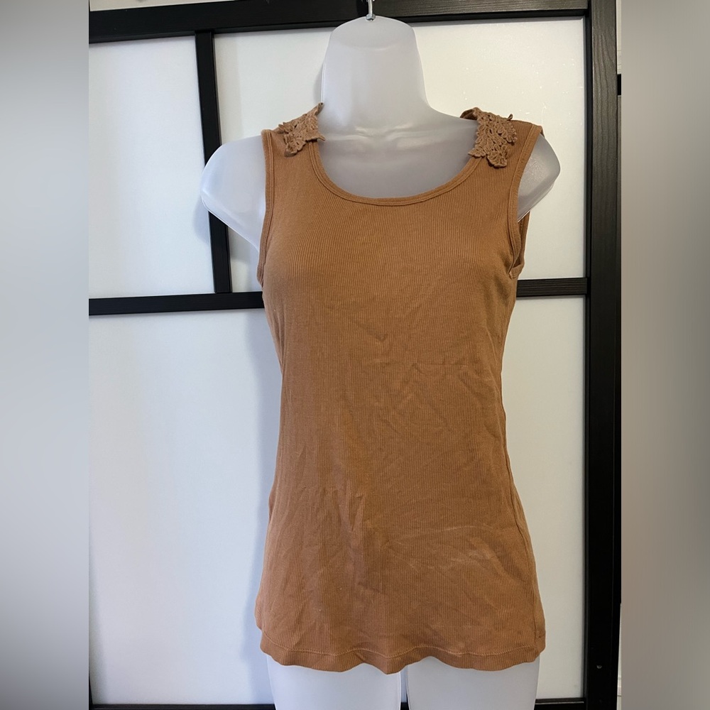 Uniqlo rib tank medium